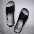 Men Sandals Slippers Genuine Leather Luxury Fashion New Men's Flat Shoes Casual Non-Slip Beach Sandals For Men Zapatos Hombre. 