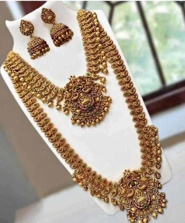 Temple%20Jewellery%20Brass%20Jewellery%20Set%20-%20Image%203