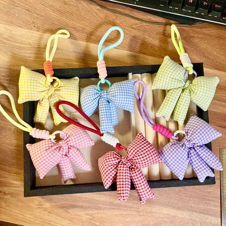 Women's%20Bag%20Pendants%20Korean%20Simple%20Plaid%20Sweet%20Cute%20Delicate%20Kawaii%20Bow%20Bag%20Charms%20Cute%20Fashionable%20Versatile%20Keychains%20For%20Girl%20-%20Image%203