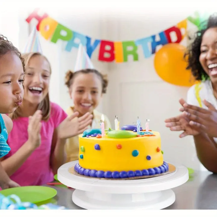 24-Piece%20Cake%20Decorating%20Set-%20Non-Slip%20Turntable%20with%2012%20Piping%20Tips,Scrapers&Tools%20for%20Professional%20Baking%20Tools%20Piping%20Nozzles%20-%20Image%205