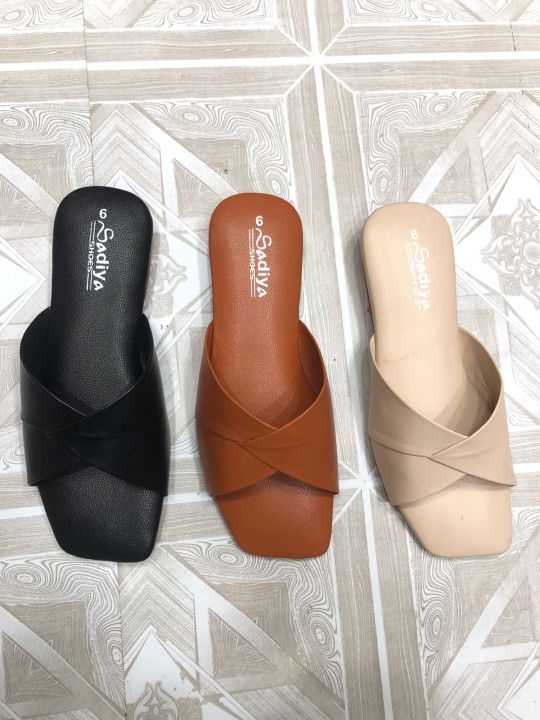 Women's%20Slim%20and%20Fit%20Flat%20Slipper%20Sandal%20%7C%20Pati%20Slipper%20-%20Image%205