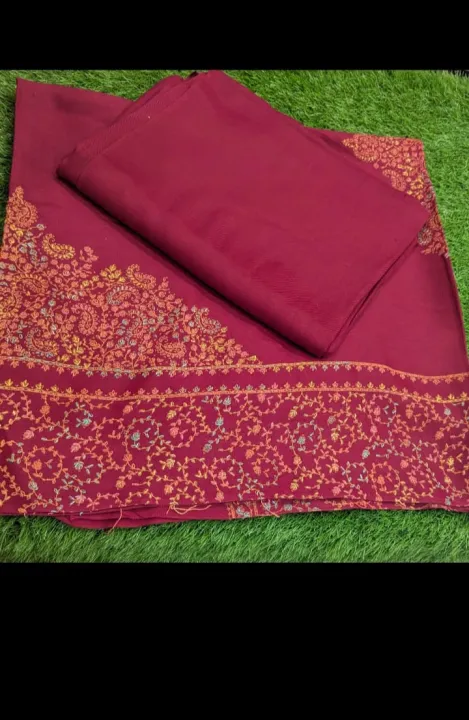 Winter%20Pashmina%20Wool%203%20Piece%20Unstiched%20suit%20for%20Women/Girls%20-%20Image%206