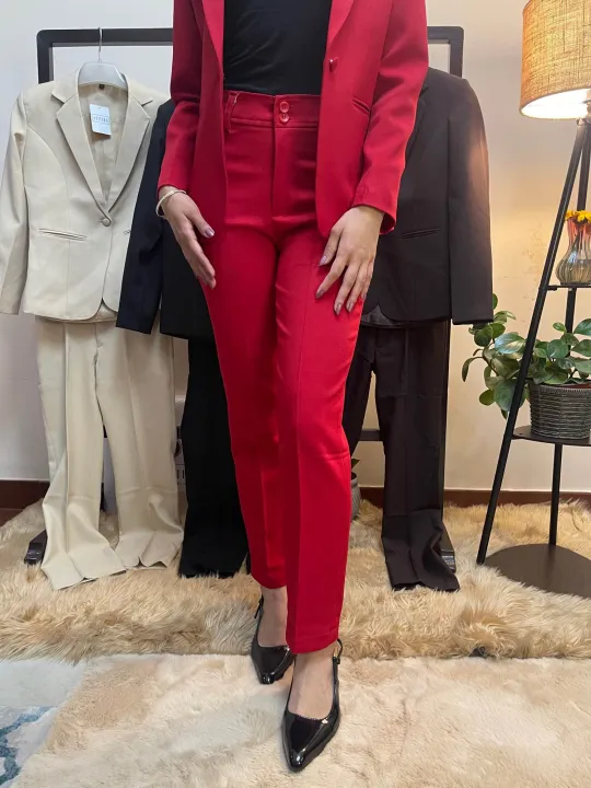 Boss%20Lady%20Single%20Breasted%20Classic%20Red%20Formal%20Blazer%20for%20Women%20-%20Image%204