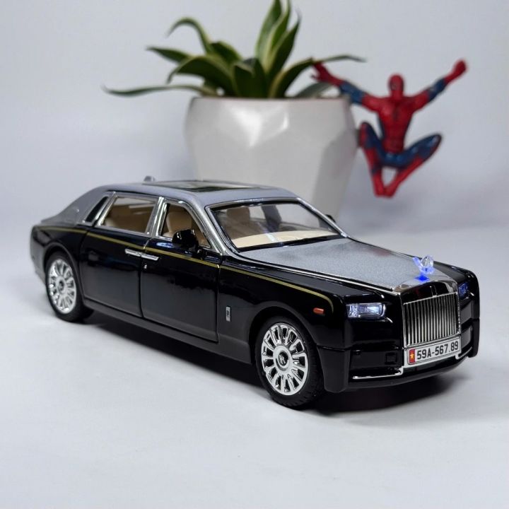 1:24%20Scale%20Diecast%20Metal%20Rolls%20Royce%20Phantom%20alloy%20model%20diecast%20-%20Image%204