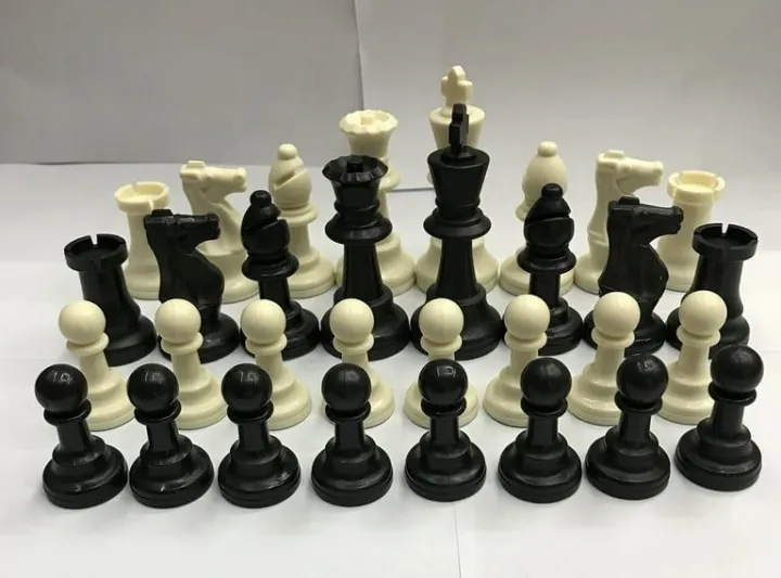 Chess%20Plastic%20Goti%2032%20Pieces%20Set%20-%20Image%203