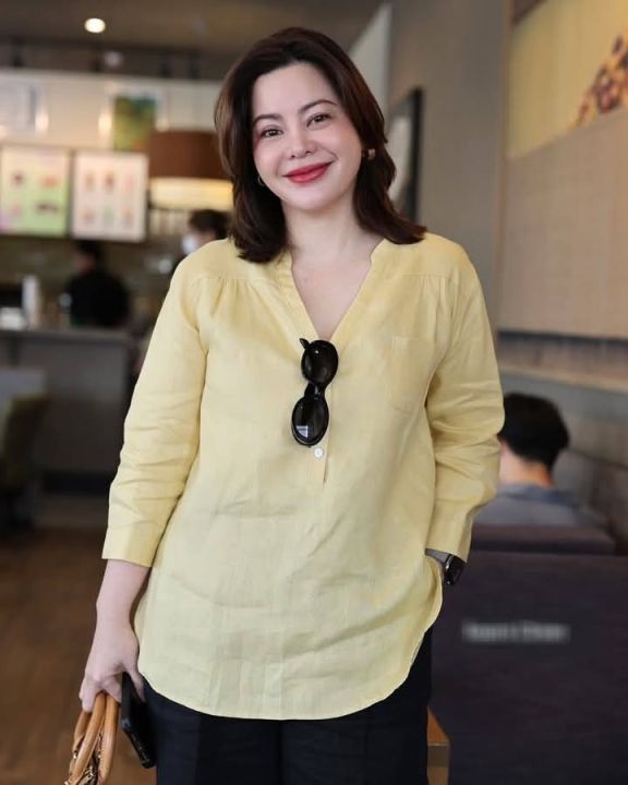 Ladies%20Casual%20Shirt%20Tops/Women's%20shirt%20tops%20-%20Image%204