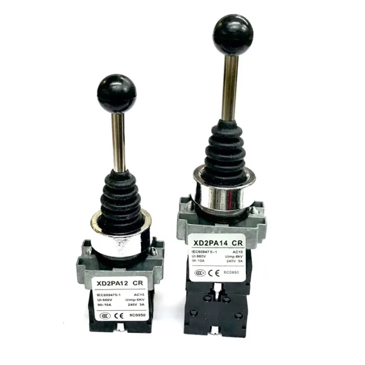 Switch:%2022mm%20Lever%20Switch,%20Available%20in%202-Way%20and%204-Way%20Versions,%20Press%20to%20Bounce%20Back%20and%20Press%20to%20Lock.%20-%20Image%205