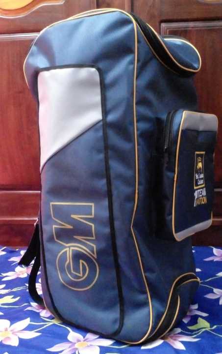 cricket%20bag%20-%20Image%203