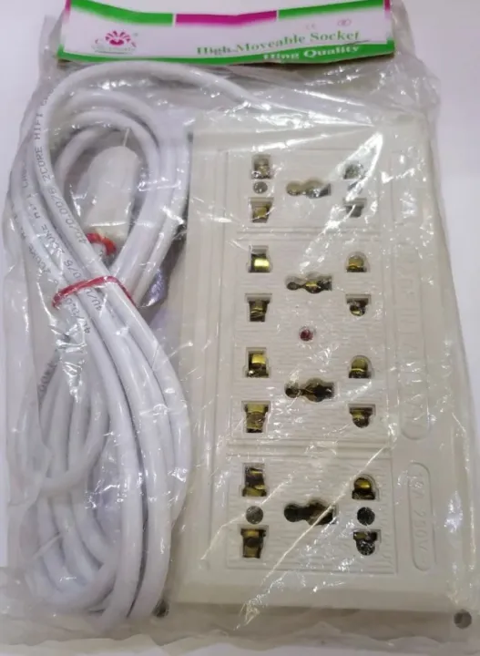 Extension%20Board%20with%208%20Sockets%20(4%20simple%20+%204%20universal%20sockets)%20with%203%20meters%20long%20Copper%20wire%20-%20Image%205