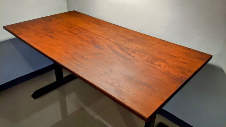 Gaming%20table%20-%20Image%204