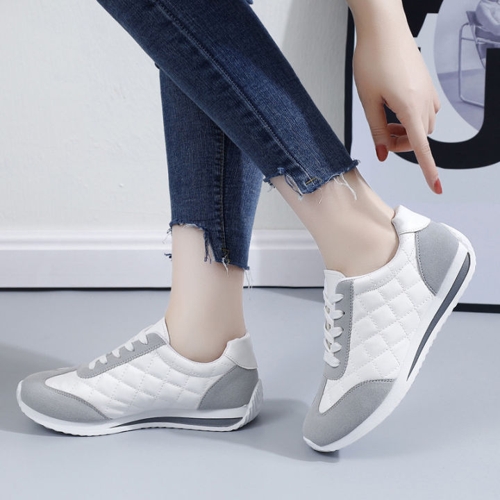Spring%20Women's%20Sneakers%20Fashion%20Ladies%20Vulcanize%20Shoes%20Outdoor%20Running%20Walking%20Female%20Shoes%20Comfort%20Lightweight%20Sneakers%20Size%2041%20-%20Image%203
