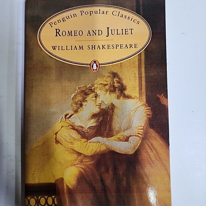 Romeo And Juliet ( Penguin Classic ) by William Shakespeare