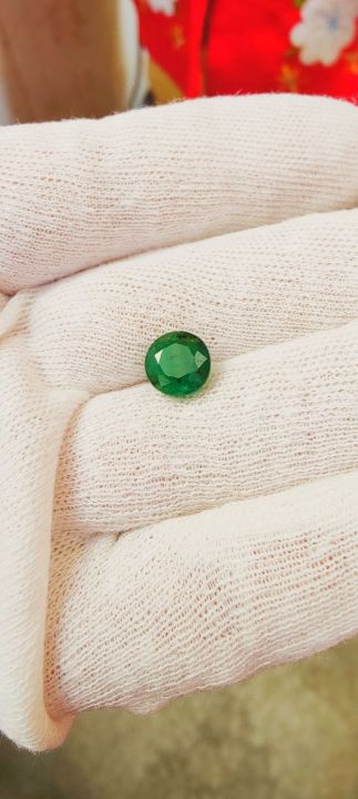 Natural Emerald Stone