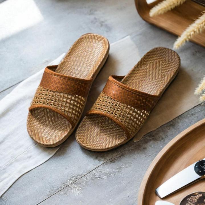 Men's%20Spring%20and%20Summer%20Home%20Slippers,%20Soft-Soled%20Indoor%20Breathable%20Slippers%20-%20Image%202