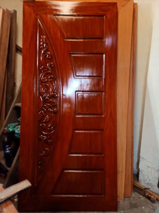 Joshor%20mahogany%20wooden%20door%20with%203D%20Design%20&%20colour%20-%20Image%202