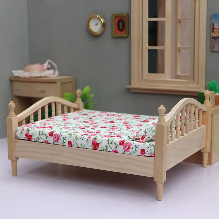 1/12%20Dollhouse%20Wooden/Iron%20Mini%20Single/Double%20Bed%20Home%20Bedroom%20Furniture%20Toy%20Living%20Room%20Furniture%20Model%20Handmade%20Toy%20-%20Image%205