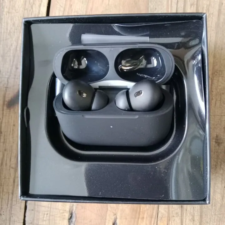 AirPods%20Pro%20Apple%20-%20Image%202