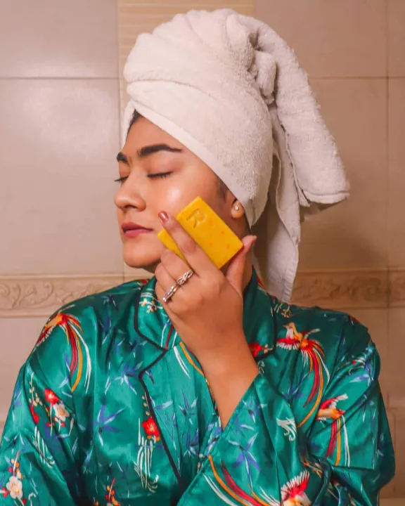 Ribana%20Saffron%20Goat%20Milk%20Soap%20110%20G%20Bar%20of%20Pure%20Goat%20Milk%20Soap%20for%20All%20Skin%20Types%20Enriched%20with%20Natural%20Ingredients%20-%20Image%204