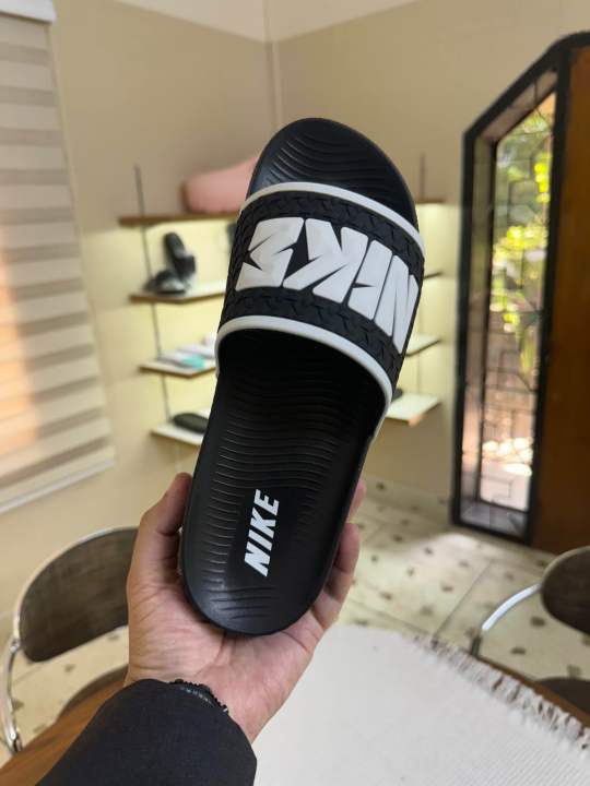 Nike%20Offcourt%20Slides%20%7C%20Nike%20Black%20Casual%20Slides%20%7C%20Lightweight%20EVA%20Cushion%20%7C%20Summer%20Sandals%20for%20Men%20&%20Women%20-%20Image%205