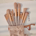 13 pieces of Matcha Green beginner Makeup brush set, a full set of super soft eye paint, affordable, portable and small. 