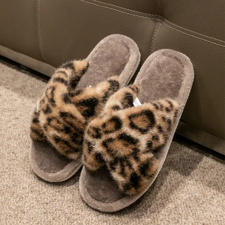 Women's%20Household%20Open%20Toe%20Slippers%20Four%20Seasons%20Indoor%20Floor%20Comfortable%20Fashion%20Fluffy%20Slippers%20Soft%20Spring%20And%20Autumn%20Couple%20-%20Image%207