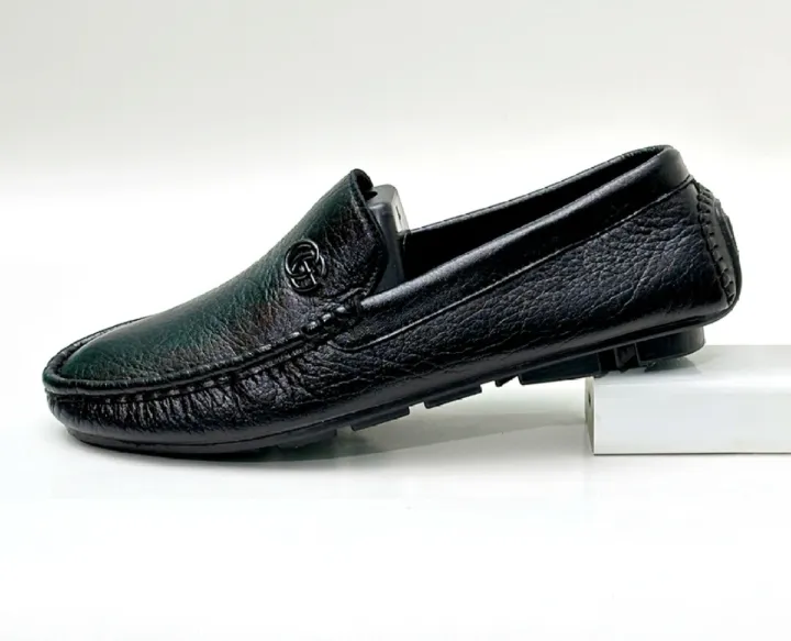 Loafers%20for%20boys%20with%20soft%20artificial%20pu%20leather%20for%20casual%20and%20formal%20use.%20-%20Image%202
