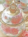 14 pieces Important Quality Tea Set With Metal stand. 