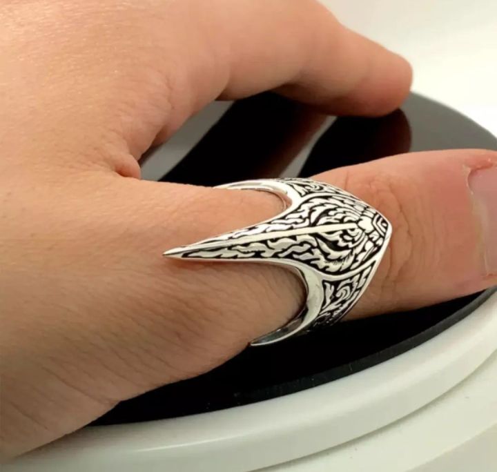 Ertugrul%20Thumb%20Ring%20/%20Trendy%20Ring%20For%20Boys%20and%20Girls%20/%20Rings%20For%20Men%20/%20Fashion%20Ring%20/%20Trendy%20Ring%20/%20Treasure%20Bazar%20-%20Image%203