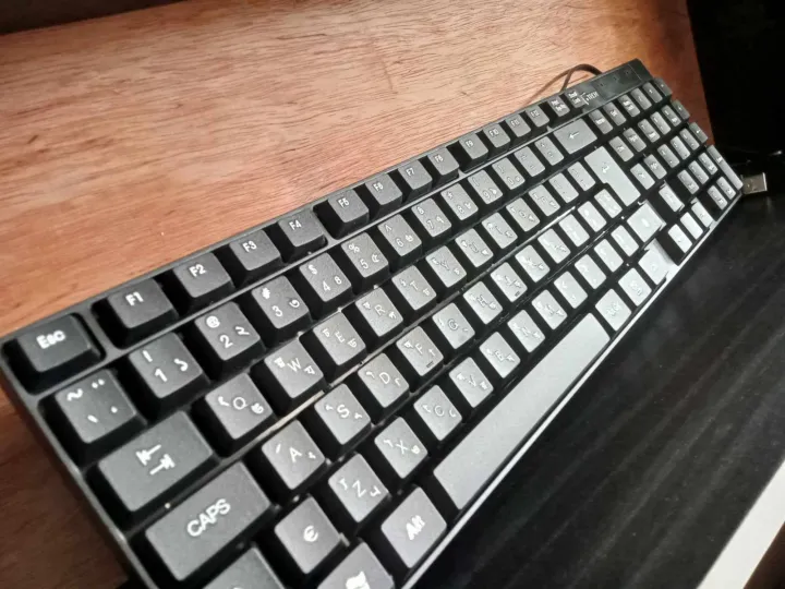 USB%20keyboard%20optical%20mouse%20with%20free%20Mi%20earphone%20&%20otg%20-%20Image%202