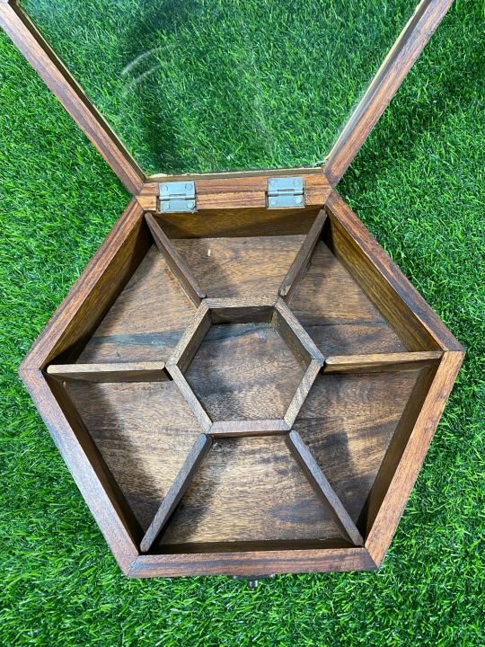 Wooden%20masala%20box%20with%207%20large%20portions%2010%E2%9C%96%EF%B8%8F10%20inches%20box%20with%20beautiful%20new%20shape%20-%20Image%203