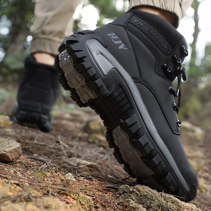 High-Top%20Leather%20Men's%20Boots%20Breathable%20Desert%20Combat%20Boots%20Outdoor%20Non-slip%20Hiking%20Boots%20Men%20Motorcycle%20Boots%20Work%20Ankle%20Boots%20-%20Image%206