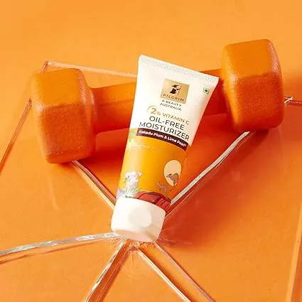 Pilgrim%202%25%20Vitamin%20C%20Oil-Free%20Moisturizer%2050%20gm%20-%20Image%204