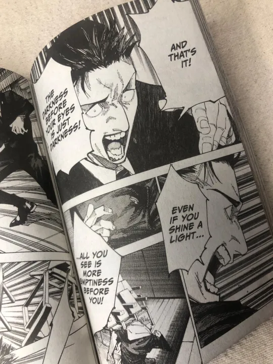 Jujutsu%20Kaisen%20Volume%2019%20-%20Image%202