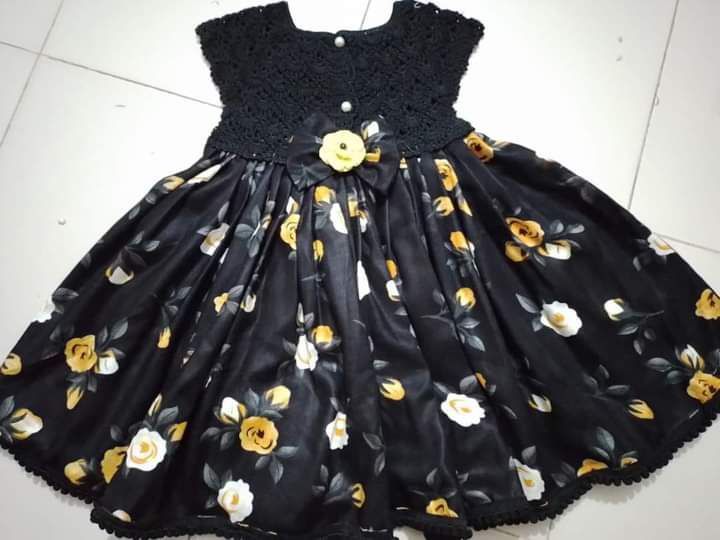 Black%20colour%20baby%20dress%20(%20Crochet%20halfbody%20and%20chaina%20linen%20clothes)%20-%20Image%202