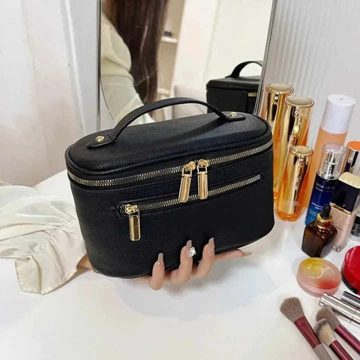 Leather%20PU%20Cosmetic%20Bag%20Portable%20Women's%20Large%20Capacity%20Cosmetic%20Bag%20Multifunctional%20Waterproof%20Cosmetic%20Bag%20-%20Image%203