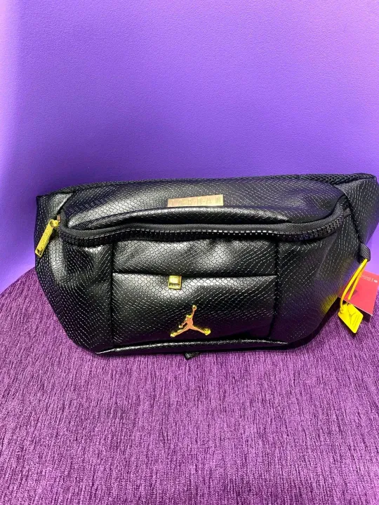 Jordan%20Snake%20Leather%20Patent%20Chest%20Waist%20Biker%20Bag%20Supper%20Premium%20Waterproof%20Men's%20For%20Travel%20to%20Keep%20Your%20Belongings%20Safe%20-%20Imported%20product%20-%20Image%207