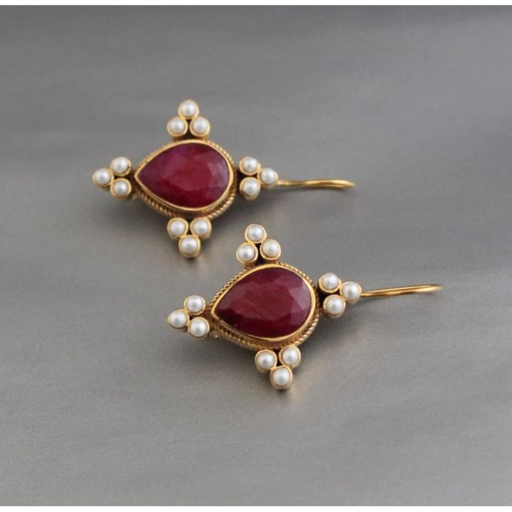 Elegant%20Retro%20Geometric%20Pearl%20Pendant%20Pendant%20Pendant%20Pendant%20Earrings%20Women's%20Exquisite%20Pendant%20Wedding%20Jewelry%20Gift%20-%20Image%205