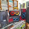 ORIGINAL MONSTER MUSICBOX GO PARTY SPEAKERS WITH DUAL WIRELESS MIC AND BELT. 