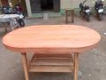 Daining table mehgony 4.5/2.5 feet. 