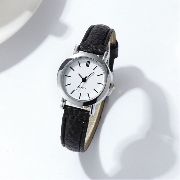 Fashion%20Small%20Dial%20Women%20Watches%20Casual%20Leather%20Band%20Quartz%20Watch%20-%20Image%206