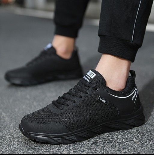 Sports Shoes