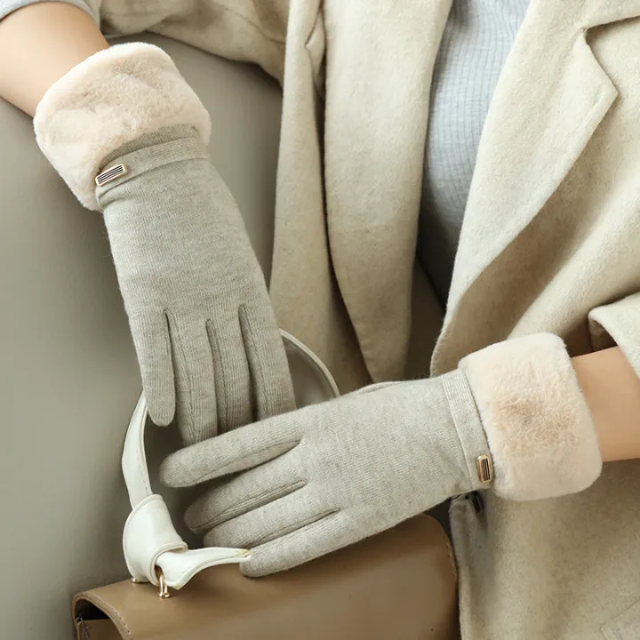 Winter%20Women%20Keep%20Warm%20Plus%20Velvet%20Touch%20Screen%20Thicken%20Plush%20Wrist%20Suede%20Gloves%20Fashion%20Personality%20Elegant%20Drive%20Cycling%20-%20Image%206