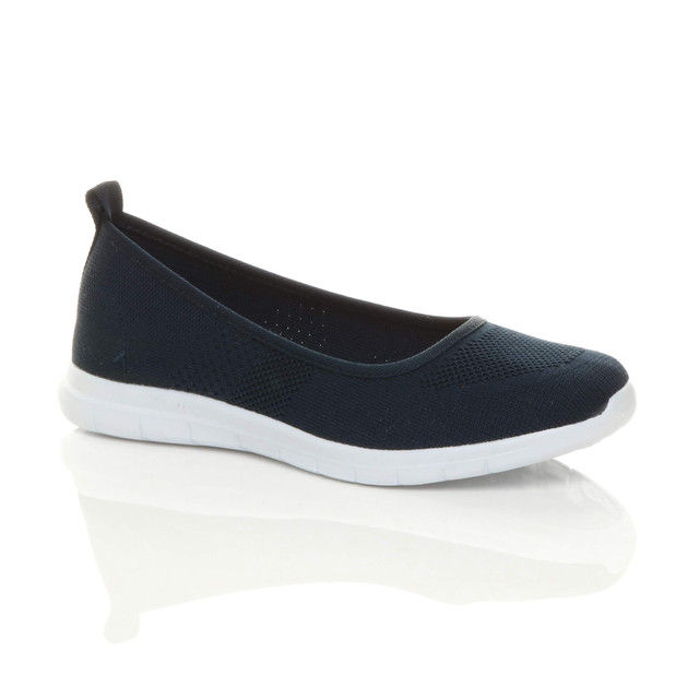 Extra Soft Women Canvas Shoes Go Walking Goga Max Quality Shoes Sneakers Socks Running Shoes for Women