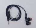 High-Quality Wired Earphones with Volume Control and Built-In Mic for Gaming and Streaming - 3.5mm Plug. 