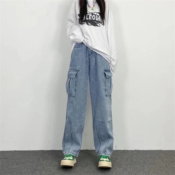 Baggy%20Straight%20Men's%20Cargo%20Jeans%20Fashion%20Streetwear%20Hip%20Hop%20Wide%20Pants%20Harajuku%20Y2K%20High%20Street%20Korean%20Male%20Denim%20Trousers%20-%20Image%204