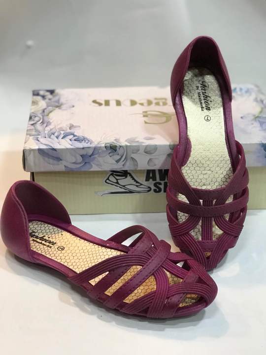 Pure%20Nylon/Plastic%20Stylish%20Casual%20Soft%20Anti%20slip%20shoes%20for%20girls/womens%20,New%20arrivals%20Light%20weight%20Rubber%20shoes%20for%20girls%20-%20Image%204