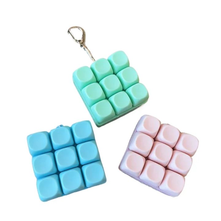 9%20Keys%20Keyboard%20Fidget%20Keychain%20Antistress%20Keyboard%20Button%20Fingertip%20Key%20Cap%20Pendant%20Stress%20Relief%20Toys%20For%20Children%20Adults%20Gift%20-%20Image%204