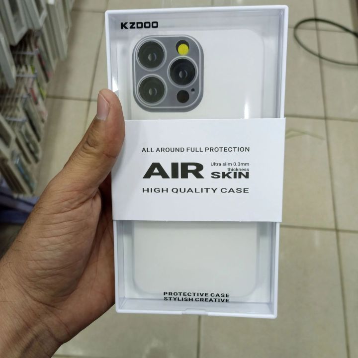 iPhone%2014%20Pro%20K-Doo%20Air%20Skin%20Case%20-%20Image%203