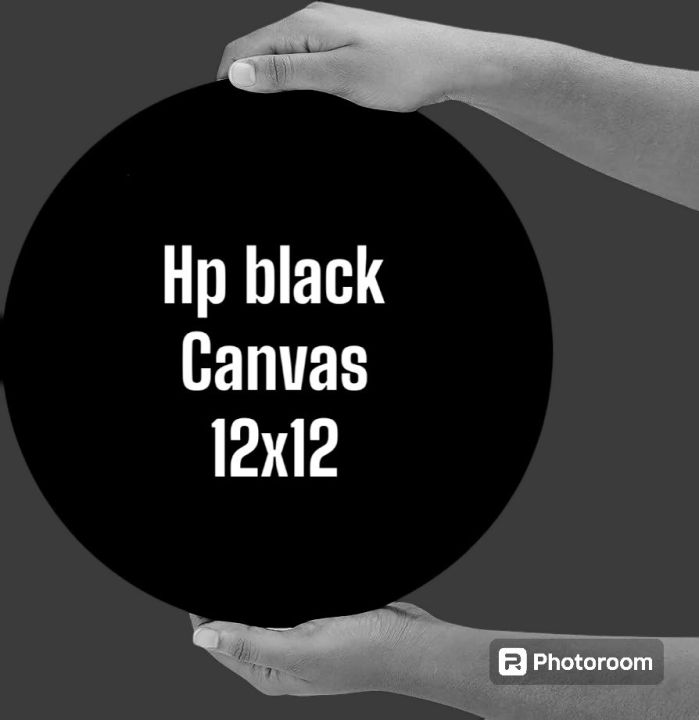 Hp Round black canvas 12x12 -- 1pcs