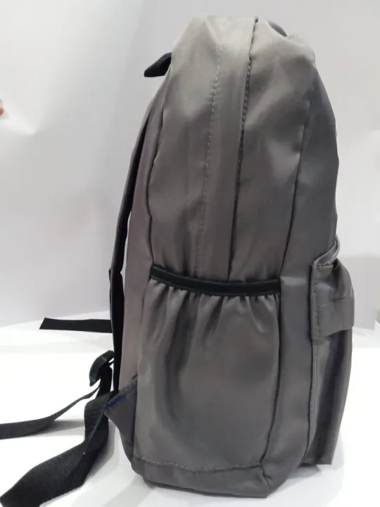 Hello%20Kitty/Moow%20Stylish%20Double%20Shoulder%20Backpack/School%20Bag%20for%20Girls%20%7C%20Fashionable%20and%20Versatile%20Girls'%20Backpack%20-%20Image%203